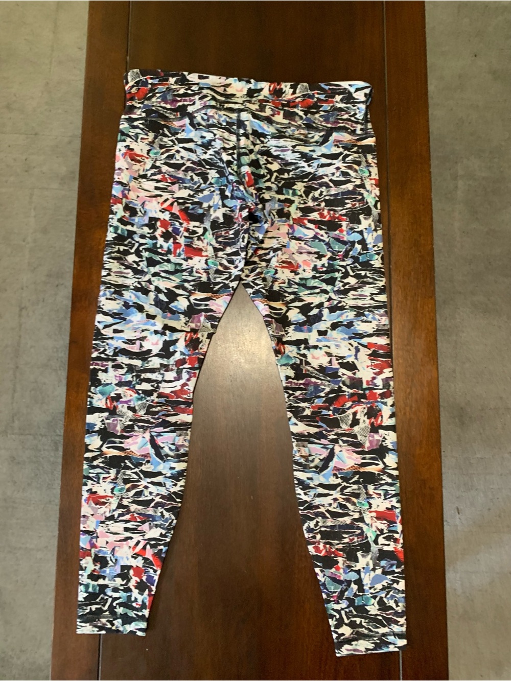 lululemon athletica Multicolor Abstract Print Leggings - Navy Base - Picture 4 of 4